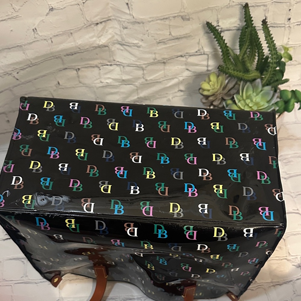 Dooney & Bourke Black Multi Monogram IT medium shopper - Picture 6 of 12